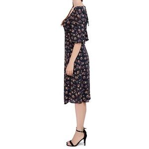 Julia Jordan Black Floral 3/4 Sleeve Dress